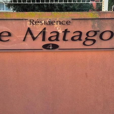 Le Matago A28, Vue Port, Clim, Parking, Piscine Lejlighed